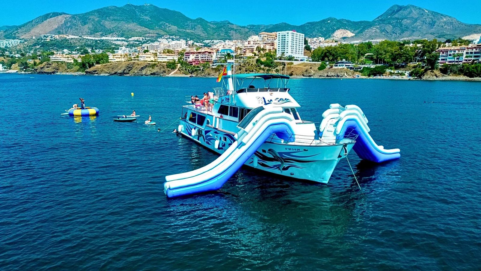 Shared Boat Trip in Malaga 1