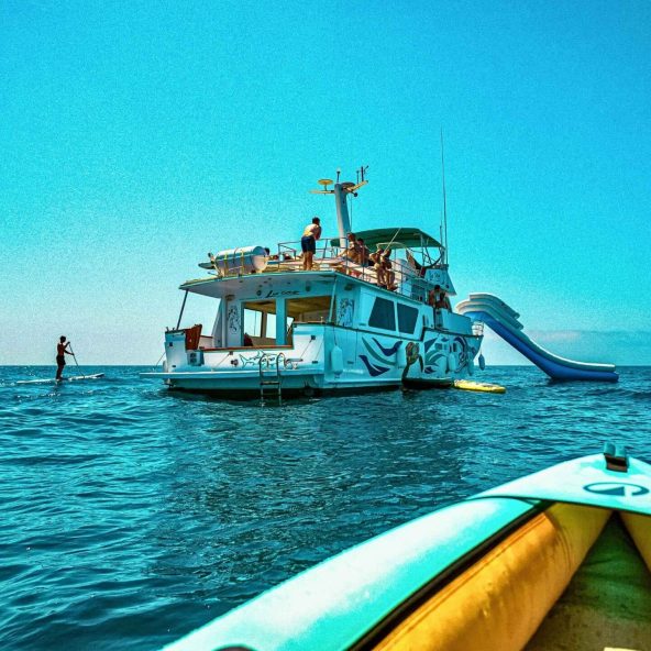 Paddle surf en Barco Privado Benalmandea