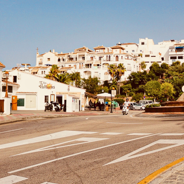 Lu Tour Nerja 3 Autobús pasajeros con AC